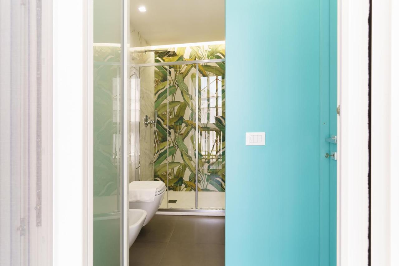 Abissi Room One Step From The Sea Trani Exterior foto